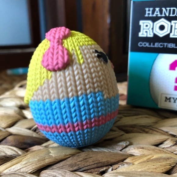 Handmade by Robots: Collectible Mystery Egg: Disney: Tory Story: Bo Peep - Picture 5 of 5